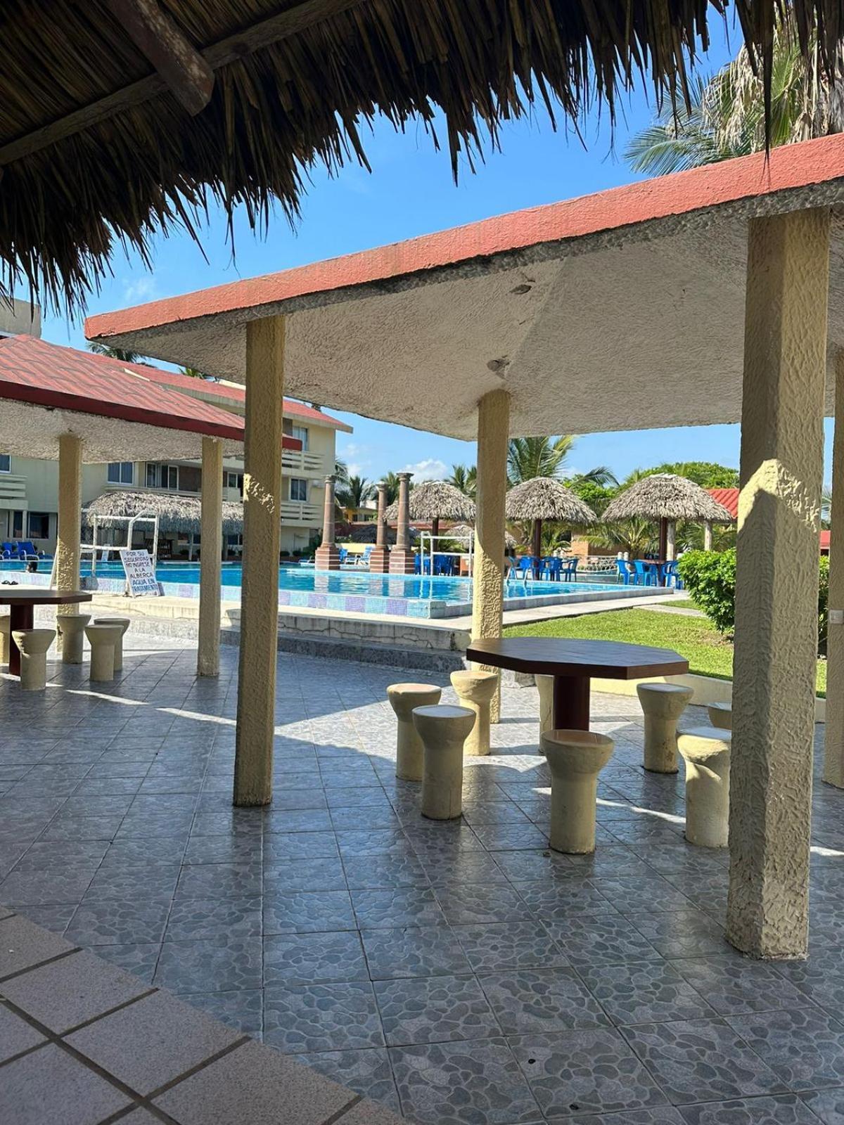 Canadian Resort Veracruz กอสตาเอสเมรัลดา ภายนอก รูปภาพ